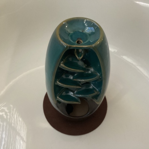 Incense holder by SPACEKEEPER waterfall incense cones and sticks. - Picture 6 of 8